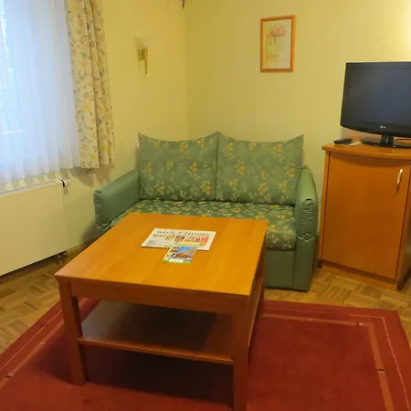 Cebulj Hotel 3*