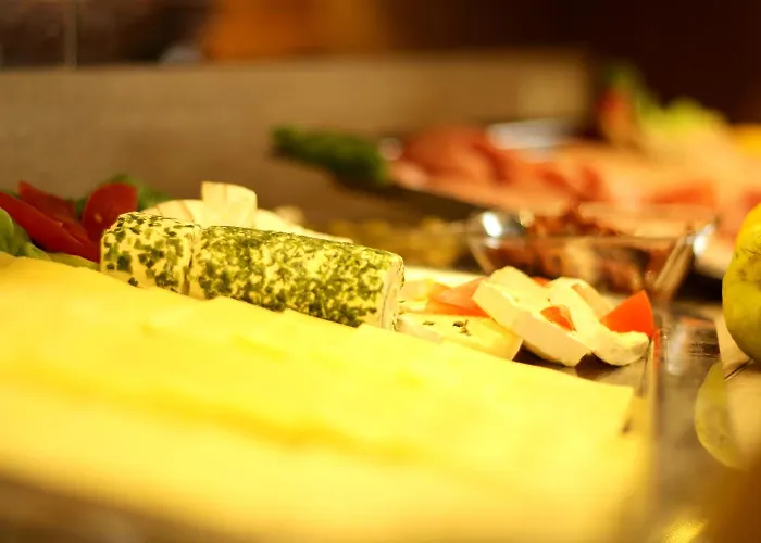 Hotel Cebulj 3*